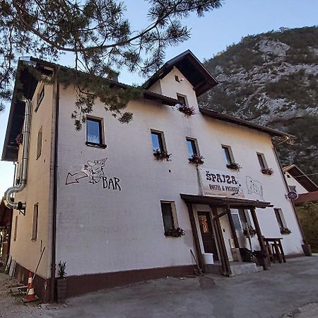 Hostel In Picerija Spajza Мойстрана Экстерьер фото